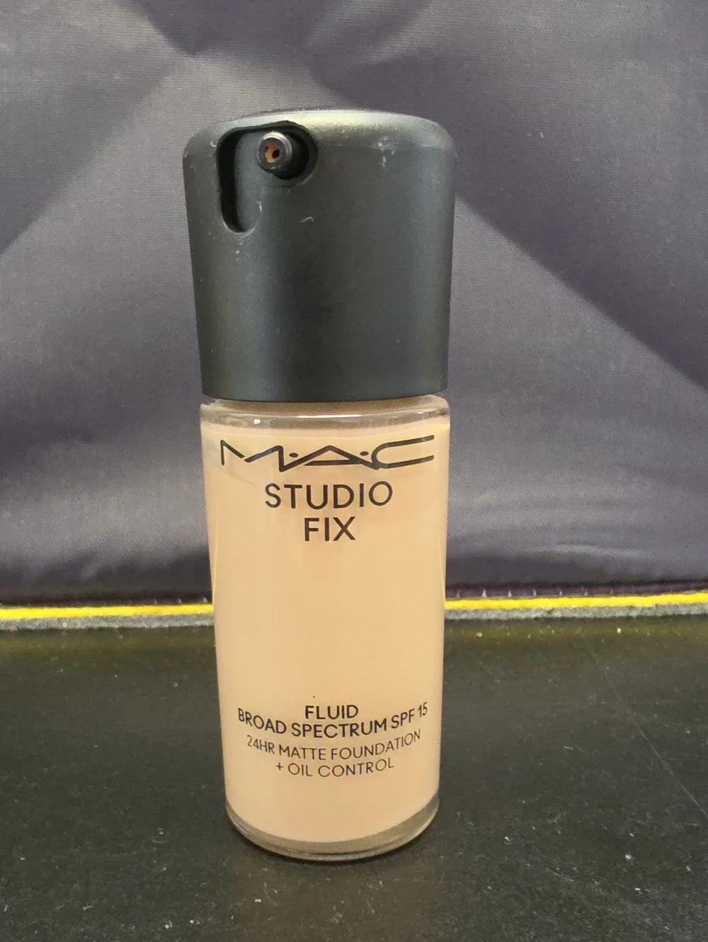 MAC Cosmetics Studio Fix Fluid Foundation - N4.5